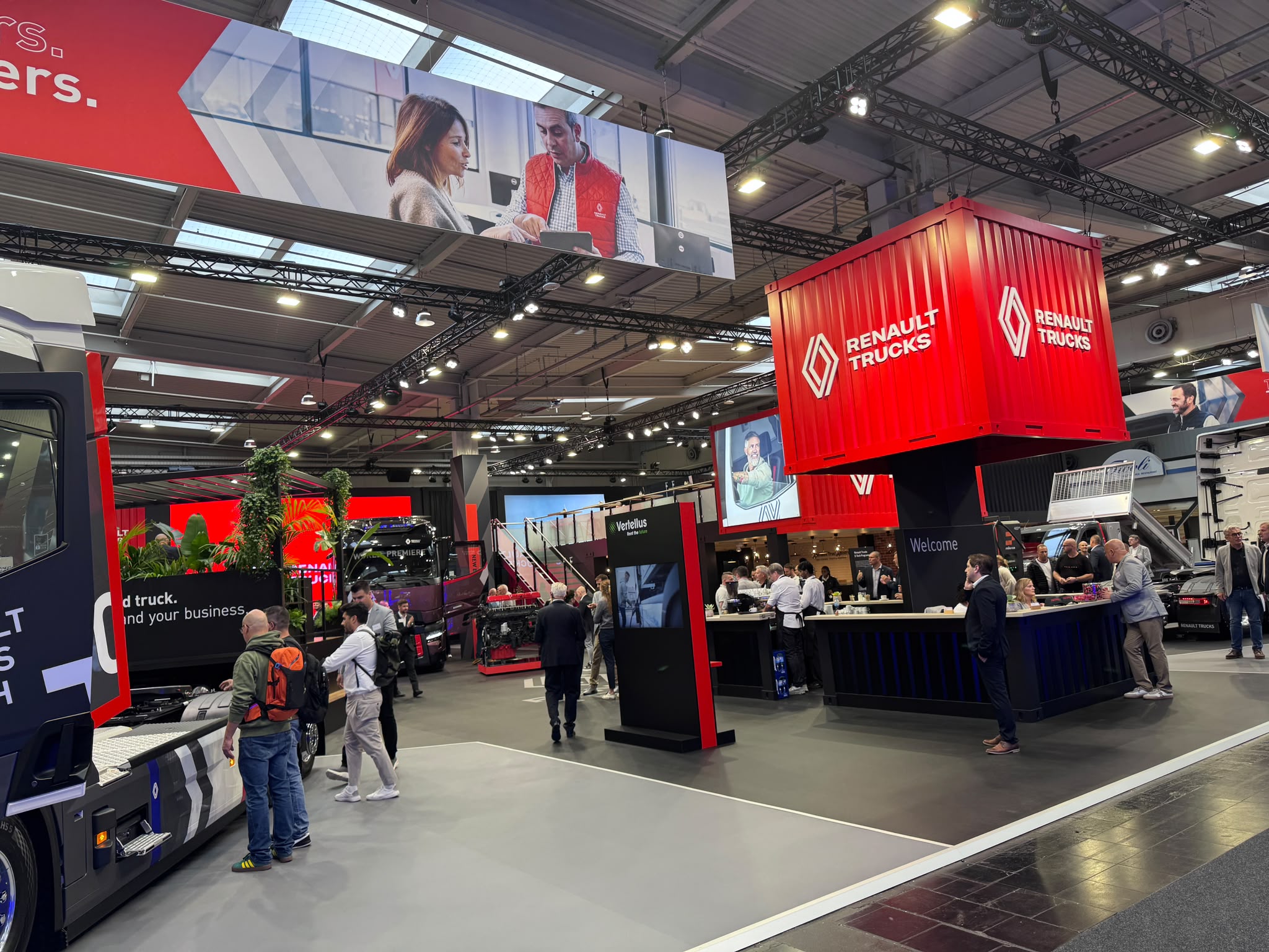 ASMACS Group Connects with the International Transport and Logistics Sector at IAA TRANSPORTATION 2026