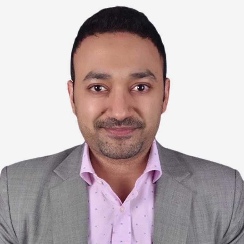 Sig. Rishabh Saraogi
